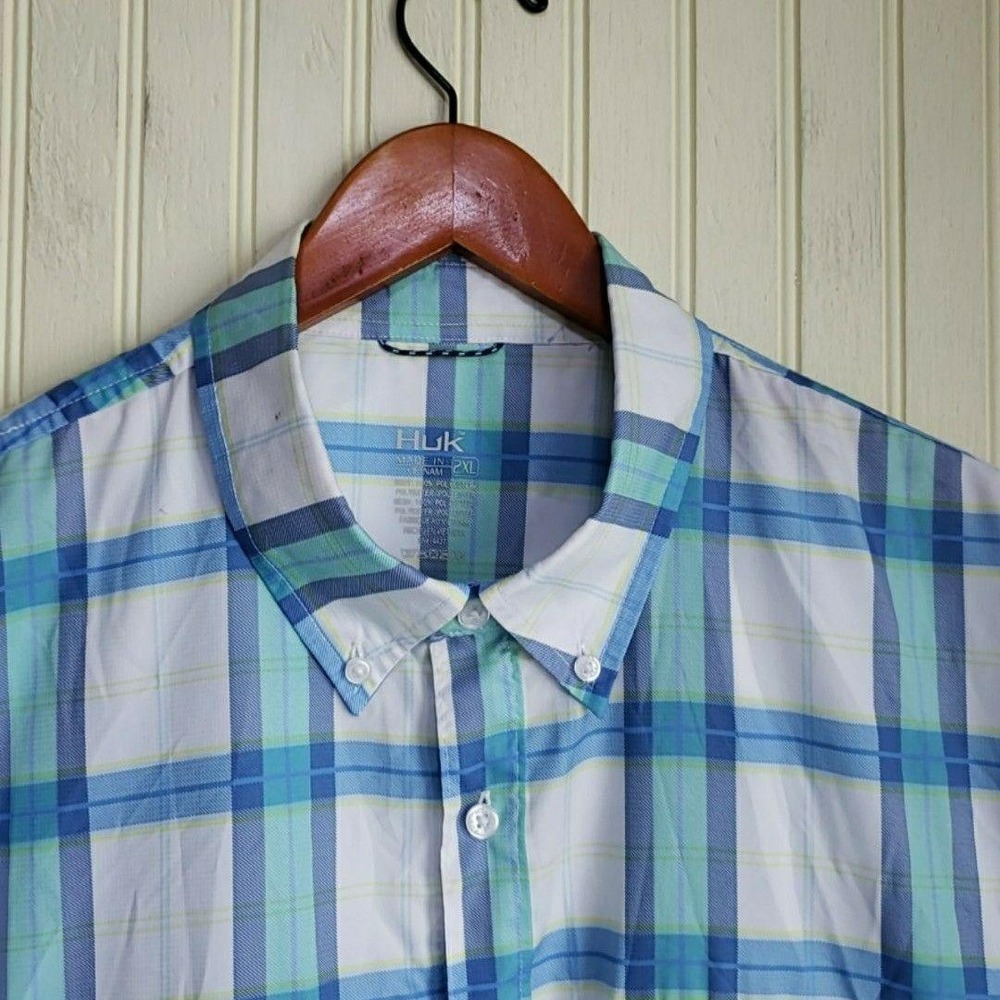 Huk Shirt Mens 2XL Green Plaid Short Sleeve Fishing Pockets Button-Up